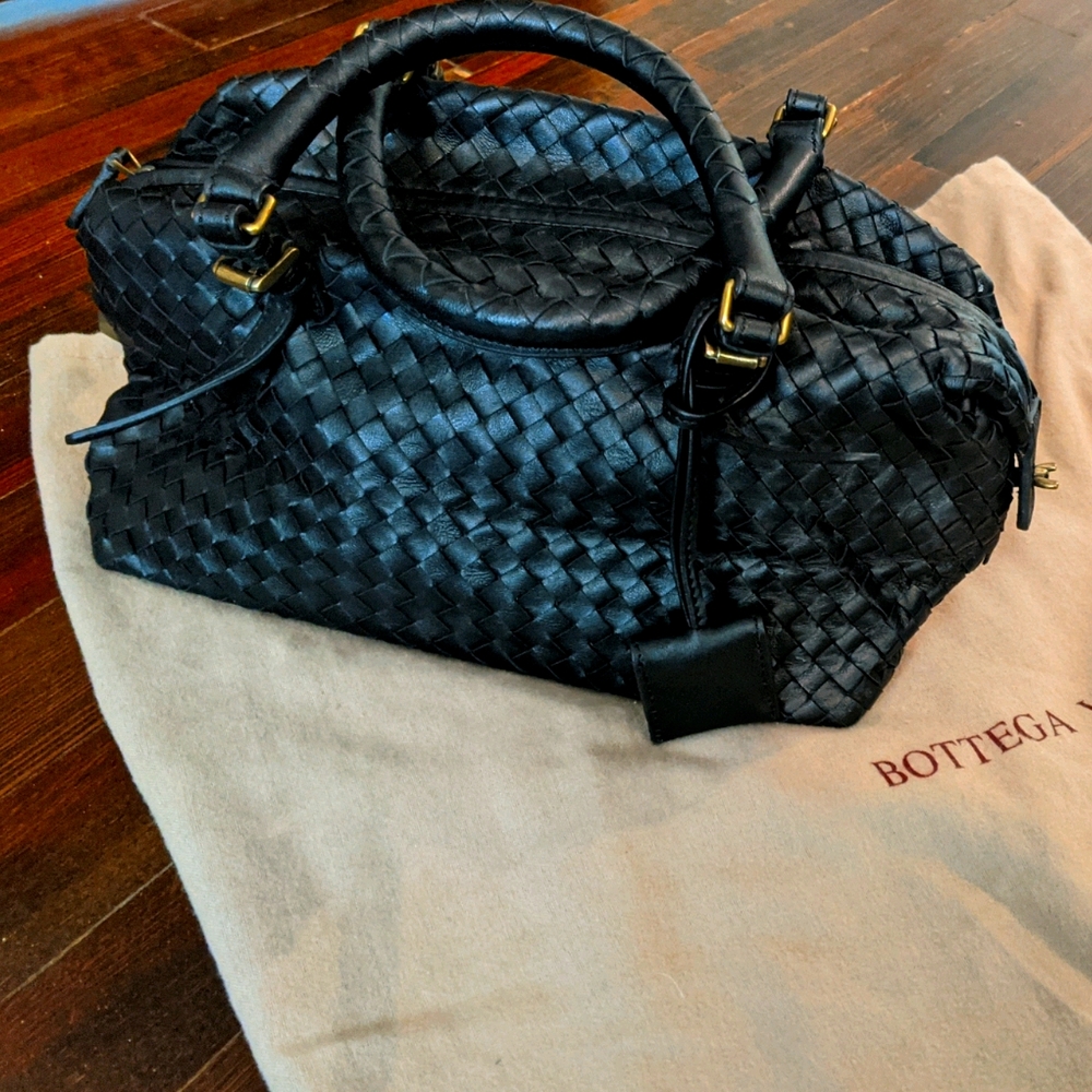 Like New Bottega Bag